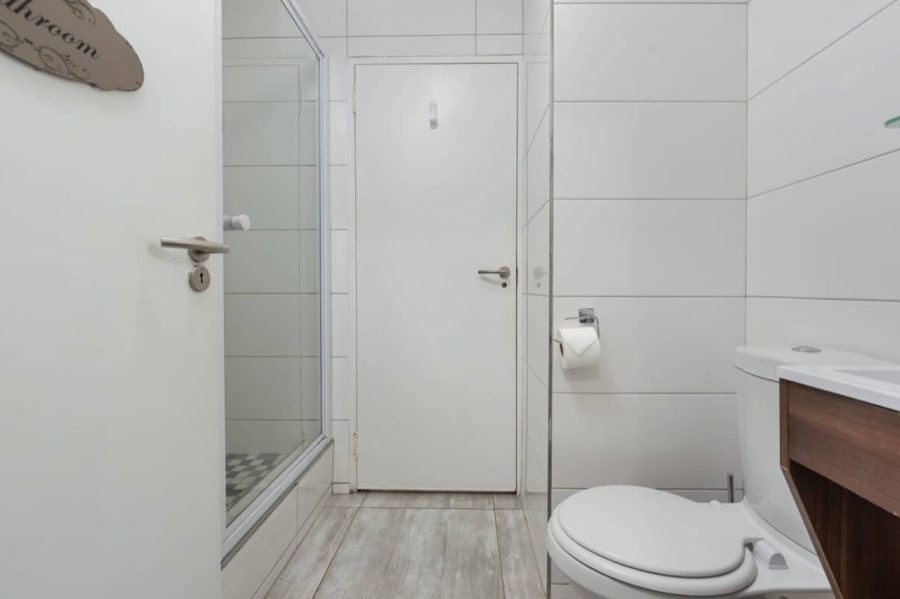 To Let 2 Bedroom Property for Rent in Cape Town City Centre Western Cape